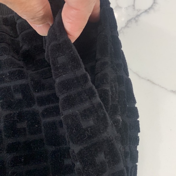 Guess Black Cut Out G Velour Joggers Size XS (567) - Picture 4 of 11